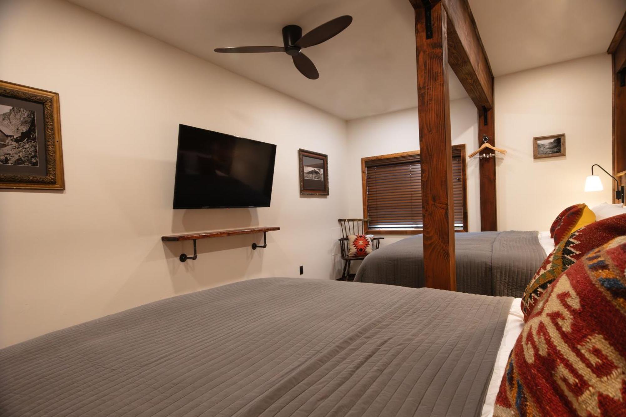 The Frenchman Suites Silverton Bagian luar foto