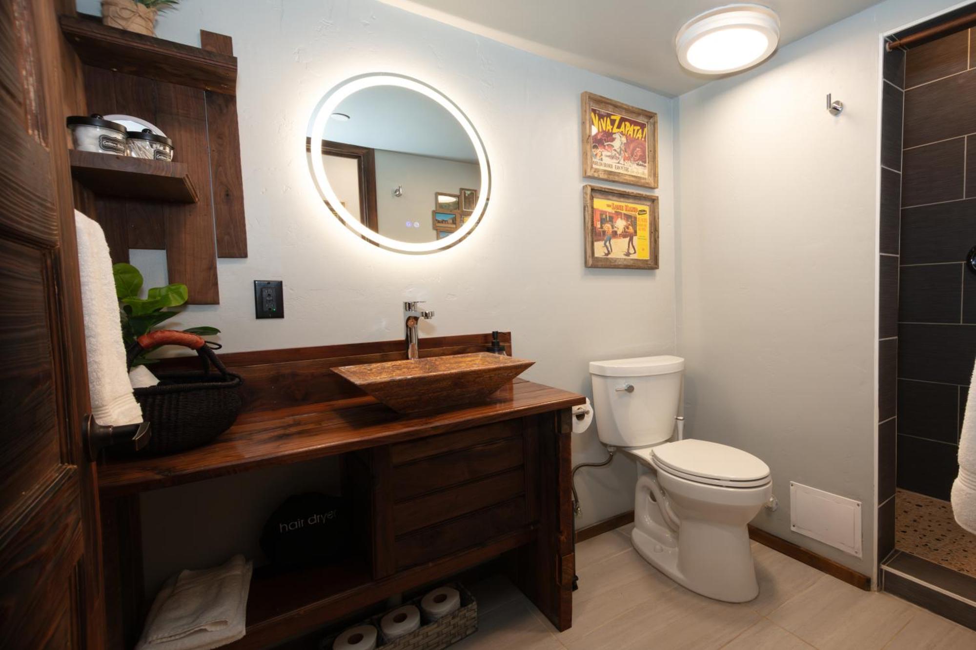 The Frenchman Suites Silverton Bagian luar foto